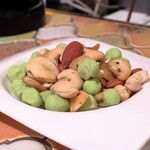 トリワイン ＰＩＫＯＳＨＨＨＵ - ミックスナッツ