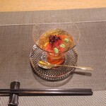 Rinku - トマトとズッキーニのジュレサラダ オクラソース