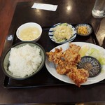 Houmien - 唐揚げ定食 700円