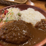 びっくりドンキー - メンチカツカレーディッシュ[シングル] 980円