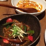 カッチャル バッチャル - 北インド地方の野菜カレー、バターチキンカレー