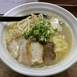 麺家 なかむら - 塩ラーメン大盛、煮玉子トッピング