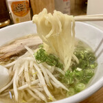 琥珀 - ラーメン白