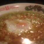 紅の豚 - チキンラーメン(玉子入り)