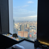 肉割烹 五条 新宿野村ビル49F - 部屋からの景色。17:30頃