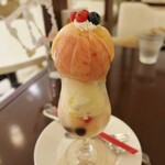 フルーツピークス - （2022/7月）まるごと桃パフェ