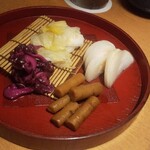 日本海莊屋 富山站前店 - お新香
