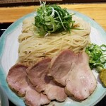 ラーメン巌哲 - 盛り