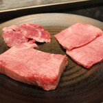 西麻布 焼肉 X - 