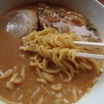 じぇんとる麺 - 味噌ラーメン_770円　麺アップ