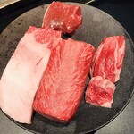 西麻布 焼肉 X - 