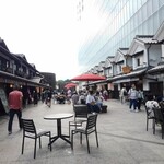 小田原 吉匠 - 城下町を彷彿させる金次郎広場