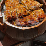 うなぎが安くて旨いだけ 鰻やす 名駅4丁目 - 