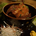 オペラ - タイ風角煮のレタス巻き