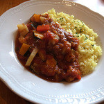 糸島バールSyana - カレーランチの「野菜カレー」。単品だと850円。トマトの旨味爆発カレーです。