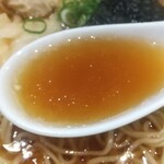 八雲 - スープの感じ