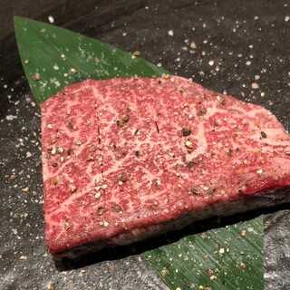 ☆Introducing Kuroge Wagyu Awa Beef Chateaubriand☆Enjoy the meat! !
