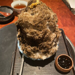 よろにく - ほうじ茶かき氷