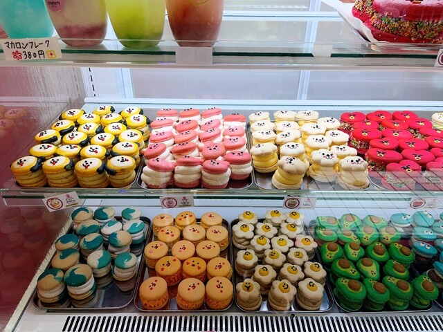 macaron Maison_sBestSeller-Boxof8_GF.