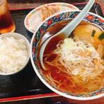 ラーメン再会 - ラーメン餃子C定食