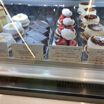 パティスリー モンプリュ - 