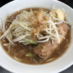 豚仙人 - 国産豚ラーメン(麺150g)830円