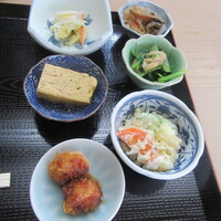 一つ木竹林草 - 先に出される6品