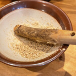 四川担々麺 赤い鯨 - 
