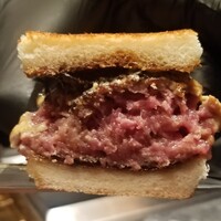 西麻布 焼肉 X - 但馬玄のバーグサンド