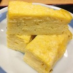 かどや食堂 - 出汁巻き。