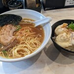 らあめん 雅知 - 醤油ラーメン＋エビマヨご飯