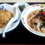 省ちゃん - 冷やし中華&チャーハン￥950