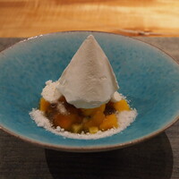 薫 HIROO - マンゴーとココナッツのアイス、カルダモンのパウダー
