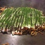 Takoyaki Okonomiyaki Sousaku Teppanyaki Mago Bee - モダン焼き