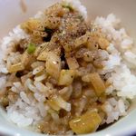 おおぜき中華そば店 - 余ったスープをライスにかけてニボ飯＠【限定】超ど濃厚煮干そば（800円）