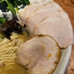 拉麺 成 - 