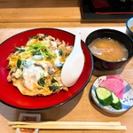 三田 山田屋 - はも玉丼