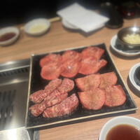 焼肉ホルモン 稲田 - 