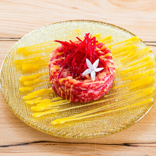 肉屋が本当に伝えたい「黒毛和牛のユッケ」