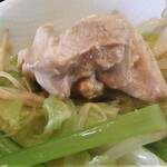 かねやす - 鶏肉は地鶏？