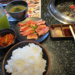 Yakiniku Suehirokan - 