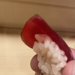 h Sushi Kenzan - 赤酢飯！