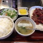 焼肉 平和園 - 特上ジンギスカン定食(740円)