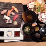 海山邸 - 握り鮨と天ぷら御膳・1,200円