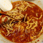 ラーメン二郎 - 赤酢投入～♪