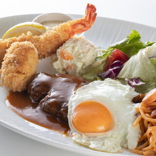 思わず笑みがこぼれてしまうような一品が勢揃い。ランチ限定も◎