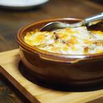 卓 - ナスとミートソースのチーズ焼その１