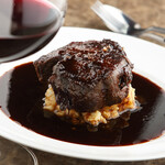 Domestic beef, beef shank stewed in rich red wine