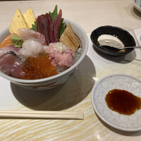 すし 堺 - 特選ちらし　1100円　大盛り無料