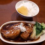 もんど - とろ豚角煮定食　2022.8